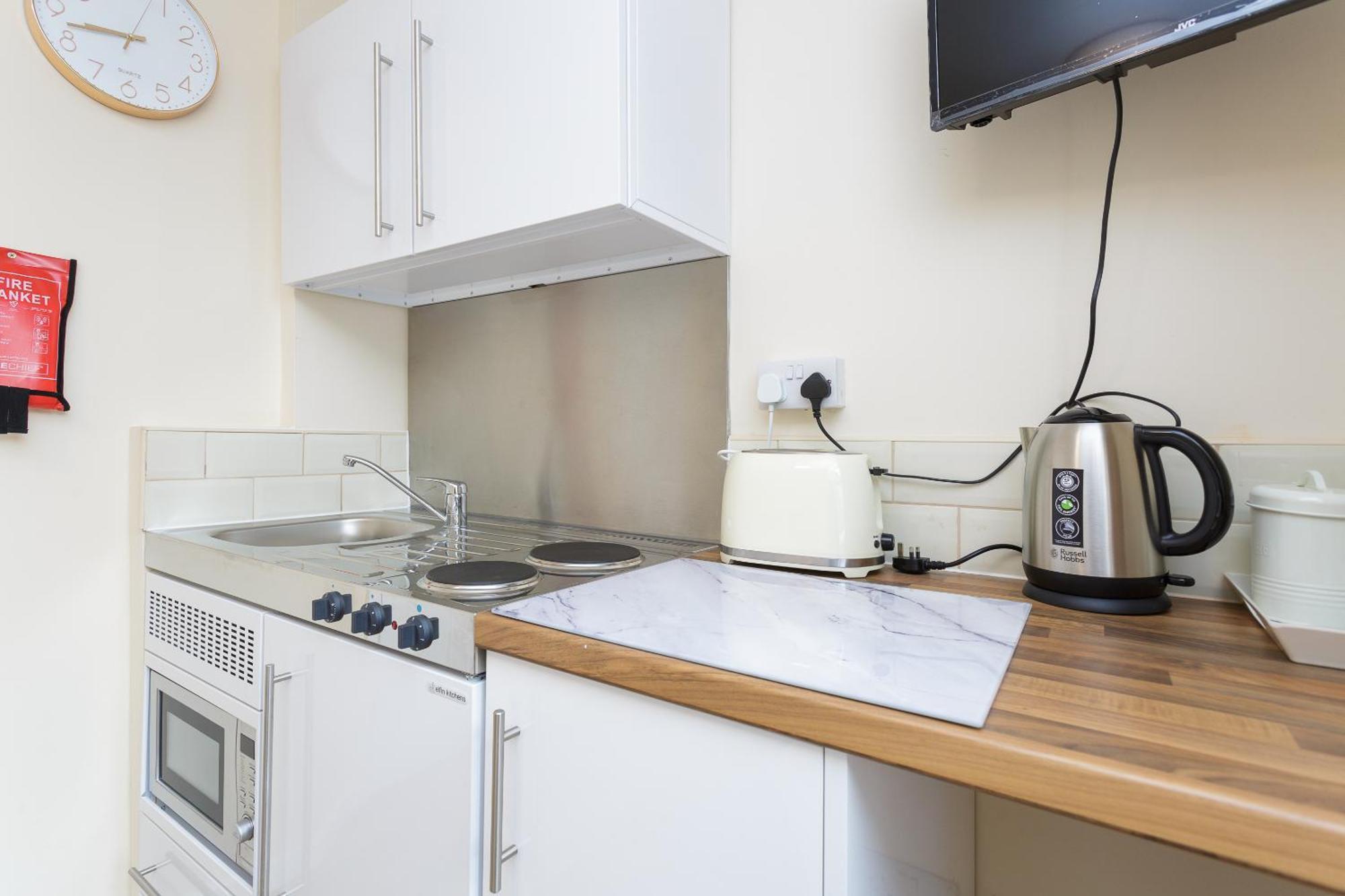 Blackberry - Stylish Self-Contained Flats In Soton City Centre Southampton Room photo