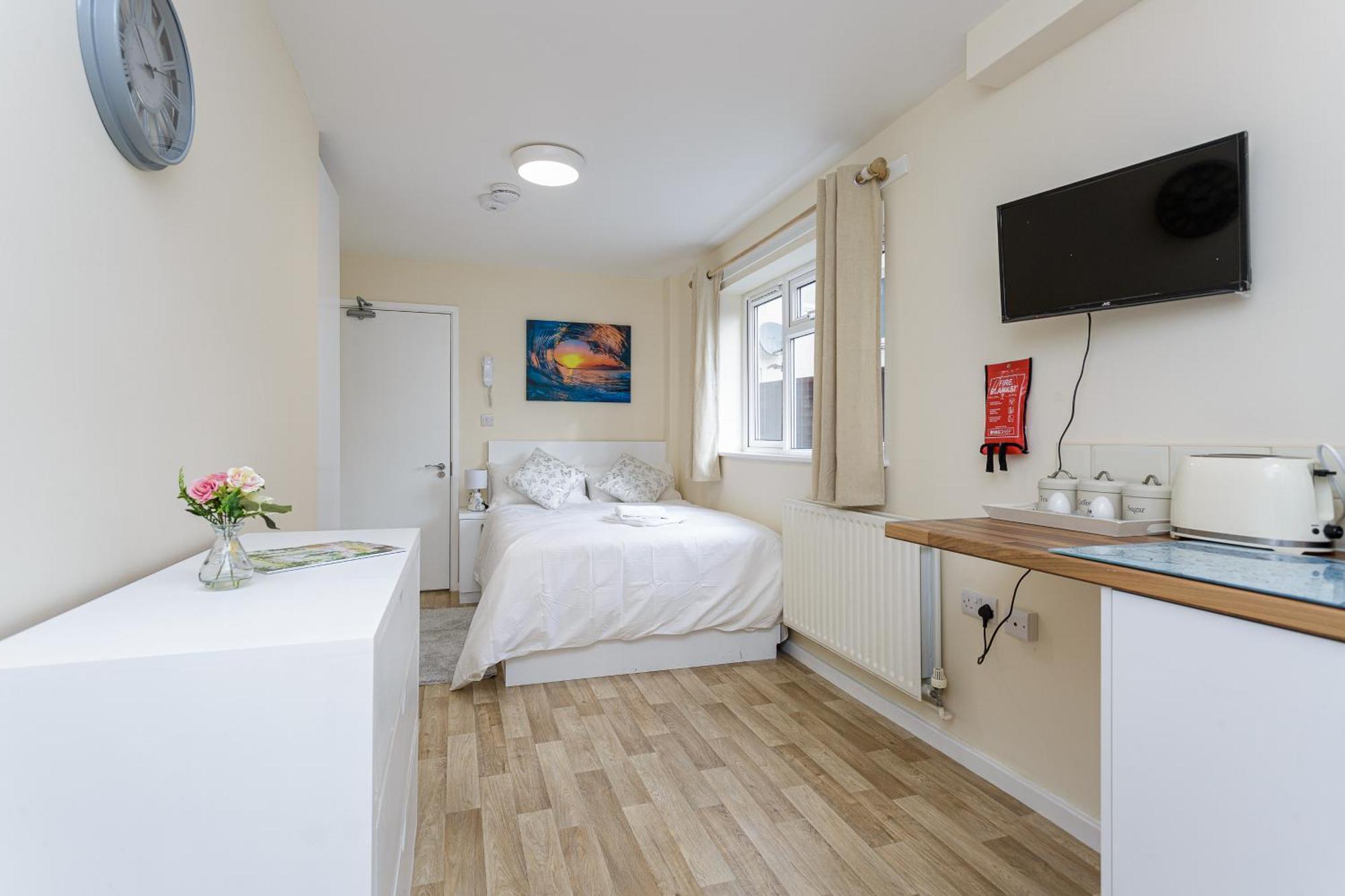 Blackberry - Stylish Self-Contained Flats In Soton City Centre Southampton Room photo