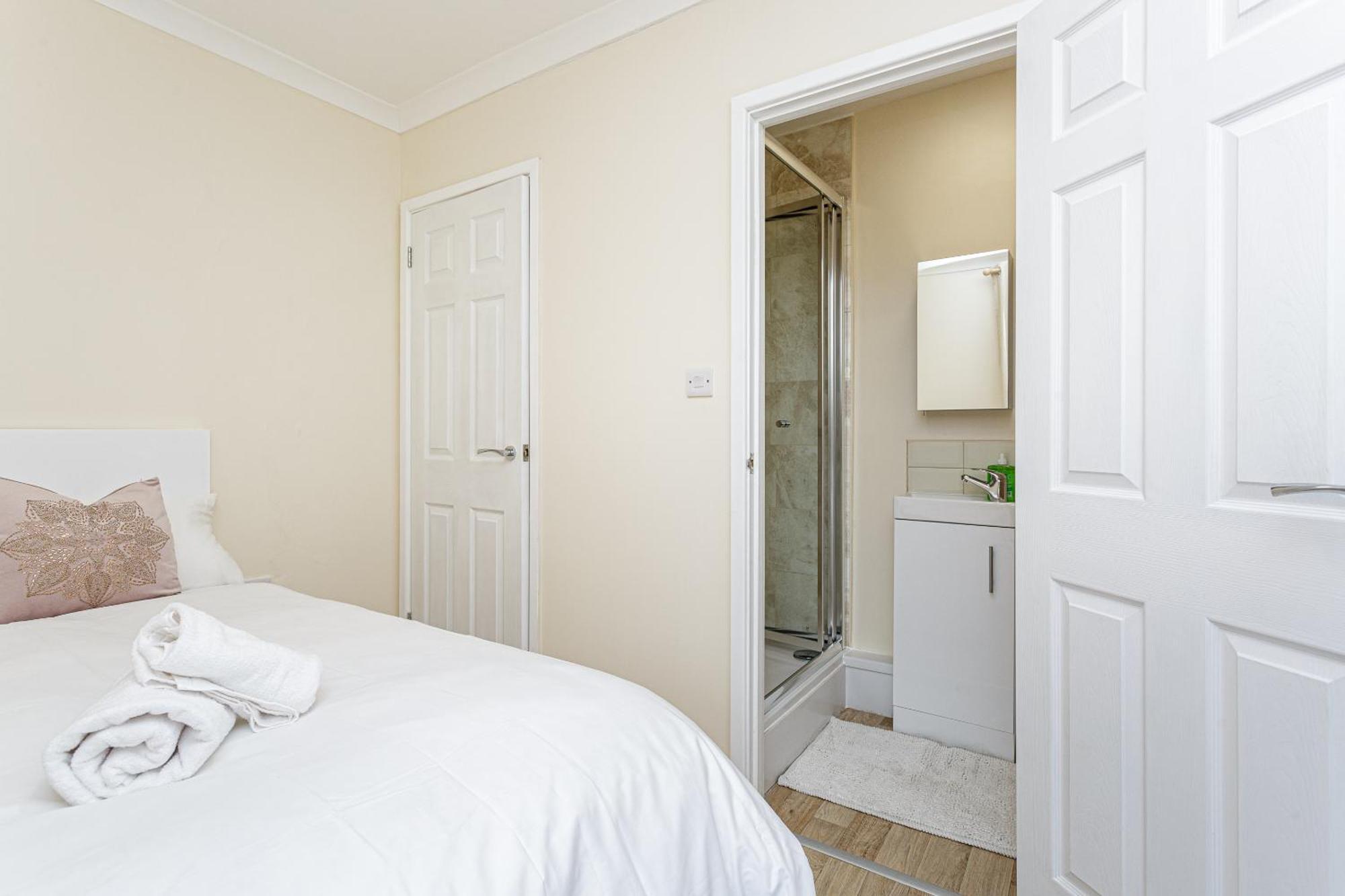 Blackberry - Stylish Self-Contained Flats In Soton City Centre Southampton Room photo